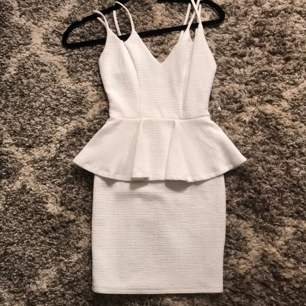 Classy bodycon dress